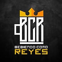 Bebiendo Como Reyes