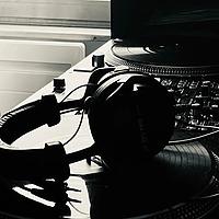 "THE CURRENT VIBE" PODCAST